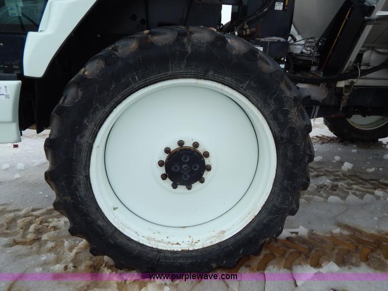 image for item I1148 2009 GVM Prowler 9275 self-propelled dry spreader