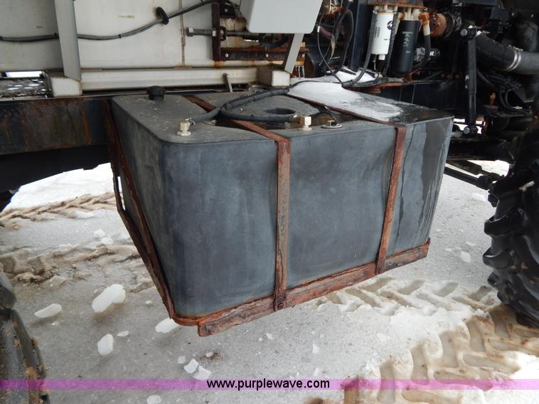 image for item I1148 2009 GVM Prowler 9275 self-propelled dry spreader