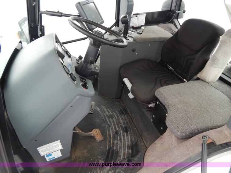 image for item I1148 2009 GVM Prowler 9275 self-propelled dry spreader