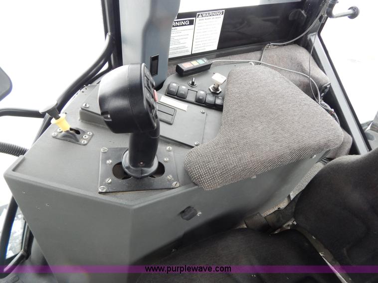 image for item I1148 2009 GVM Prowler 9275 self-propelled dry spreader