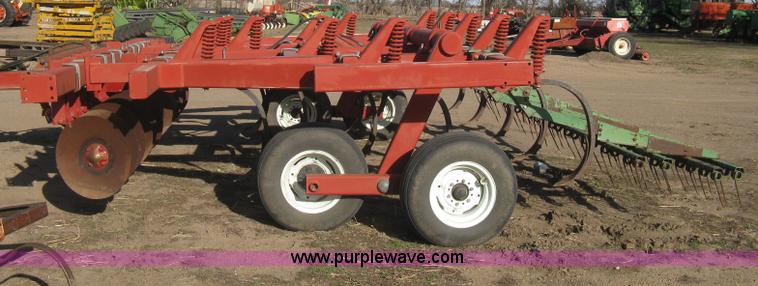 image for item I5593 White 445 mulch tiller