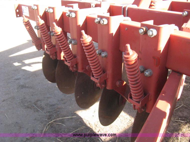 image for item I5593 White 445 mulch tiller