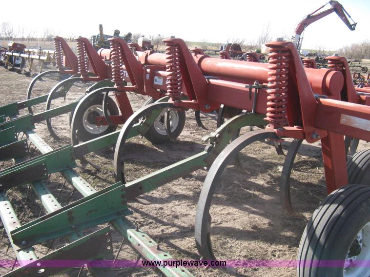 image for item I5593 White 445 mulch tiller