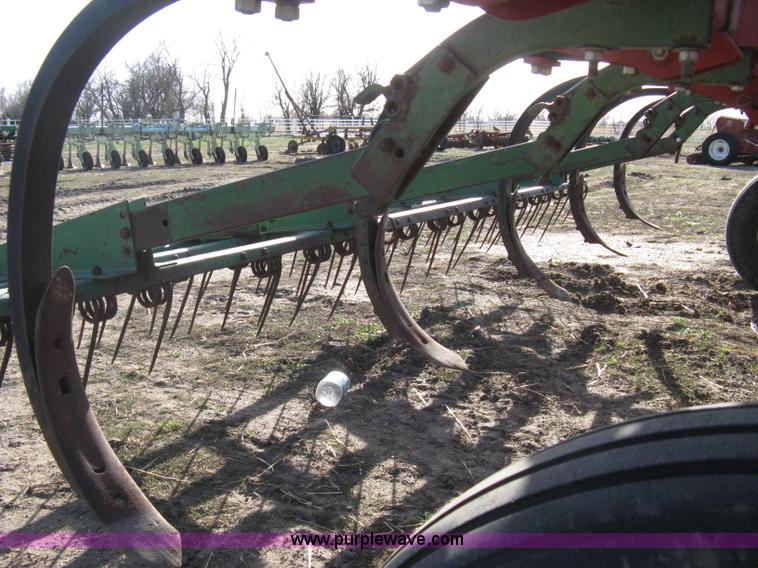 image for item I5593 White 445 mulch tiller