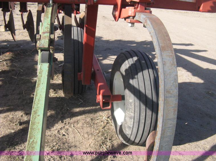 image for item I5593 White 445 mulch tiller