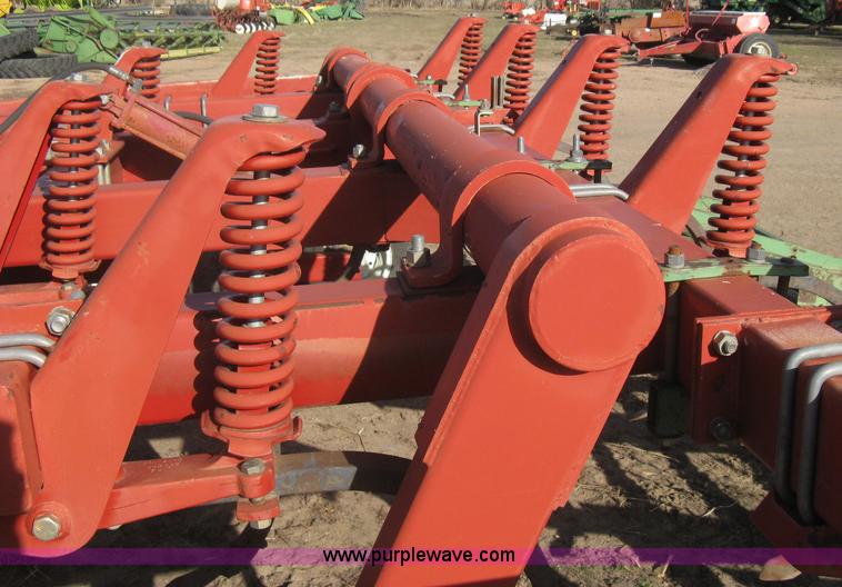 image for item I5593 White 445 mulch tiller