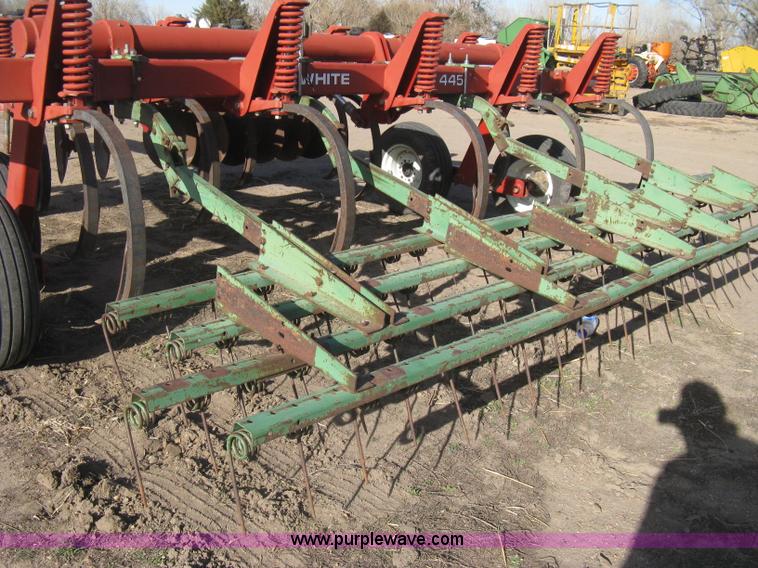 image for item I5593 White 445 mulch tiller