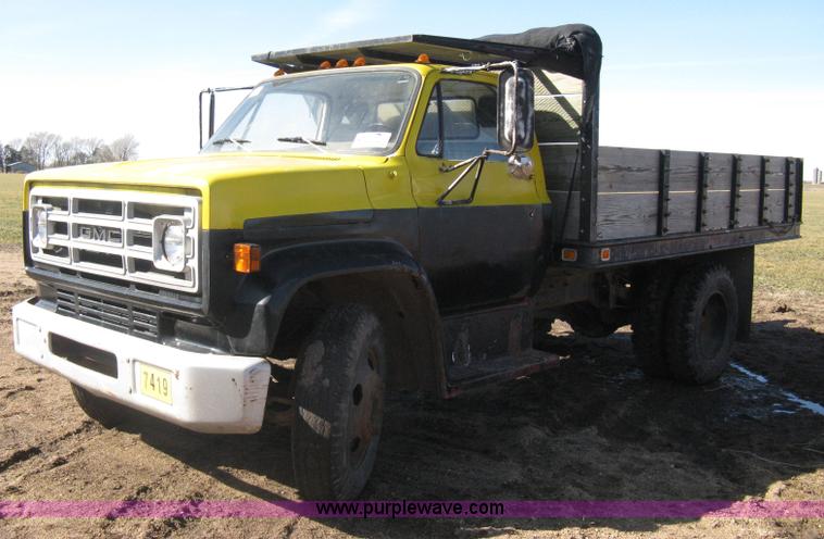 image for item I5695 1973 GMC dump body truck
