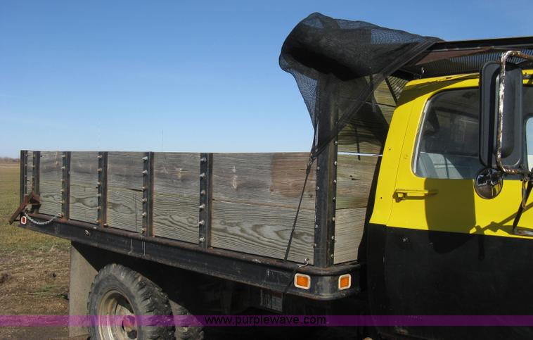 image for item I5695 1973 GMC dump body truck