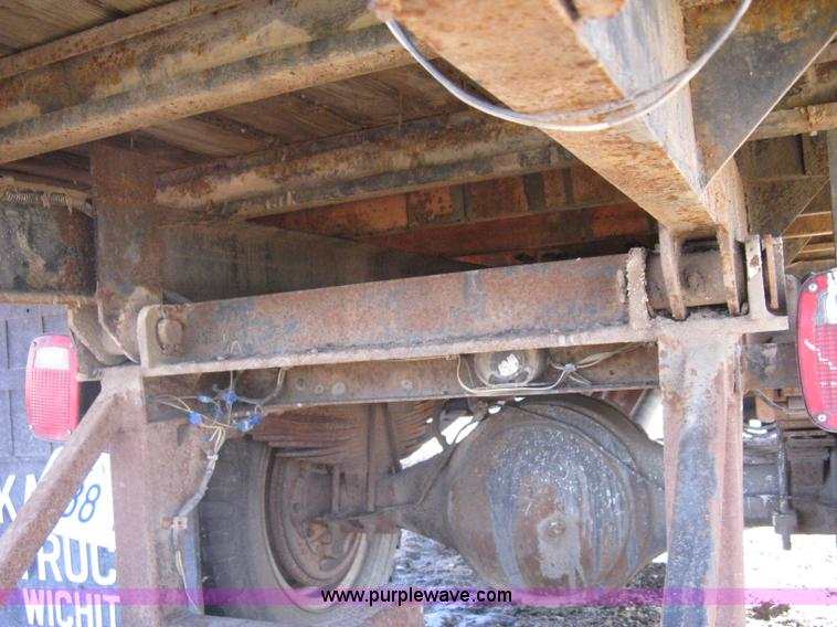 image for item I5695 1973 GMC dump body truck