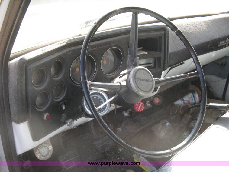 image for item I5695 1973 GMC dump body truck