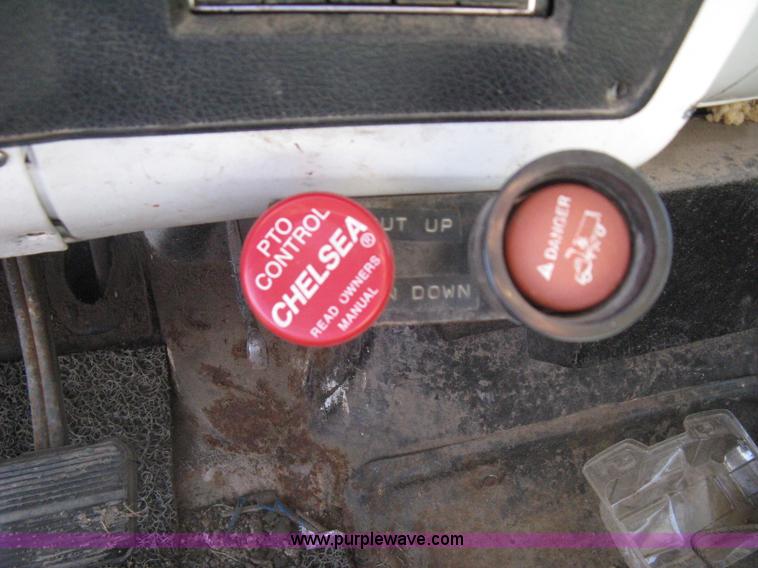 image for item I5695 1973 GMC dump body truck