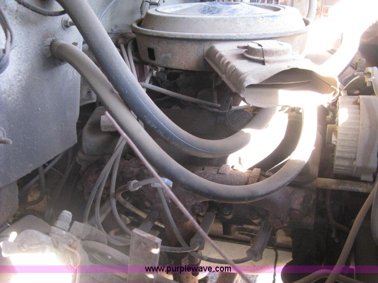 image for item I5695 1973 GMC dump body truck