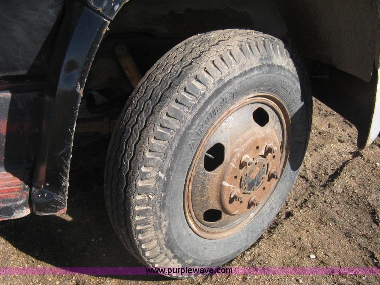 image for item I5695 1973 GMC dump body truck