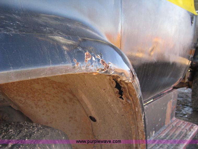 image for item I5695 1973 GMC dump body truck