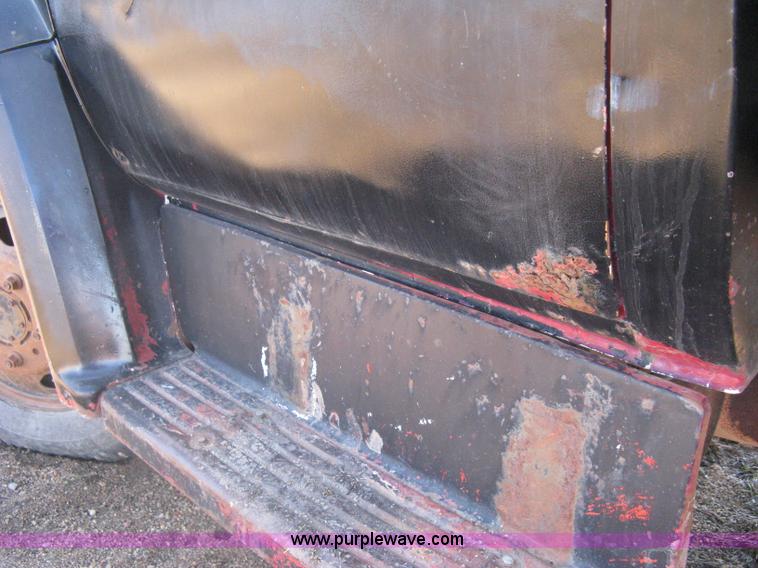 image for item I5695 1973 GMC dump body truck