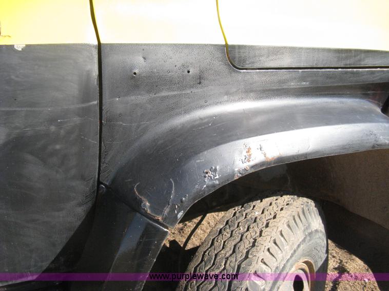 image for item I5695 1973 GMC dump body truck