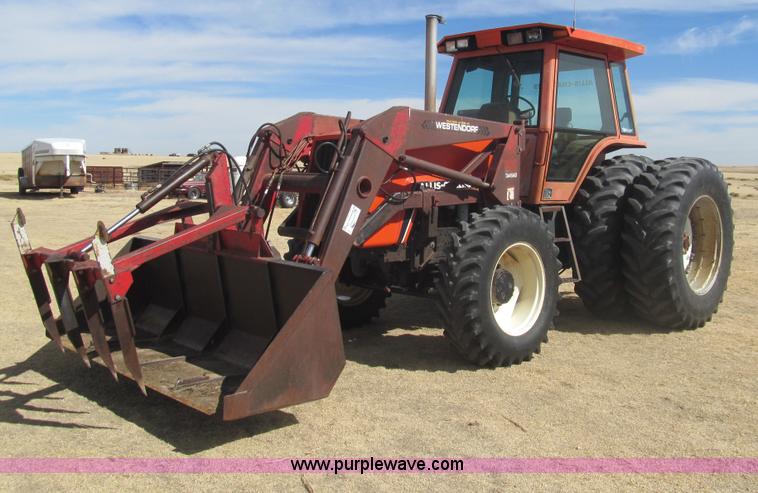 image for item I7216 Allis Chalmers 8070 MFWD tractor