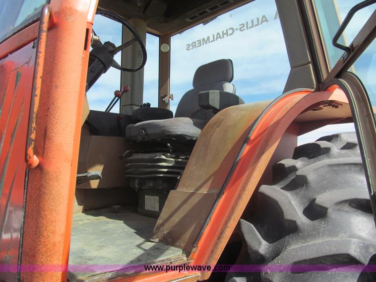 image for item I7216 Allis Chalmers 8070 MFWD tractor