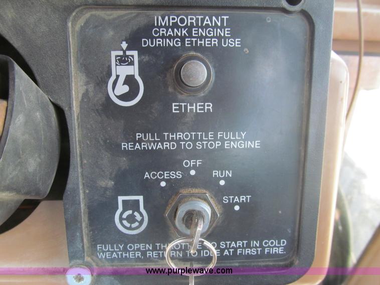 image for item I7216 Allis Chalmers 8070 MFWD tractor