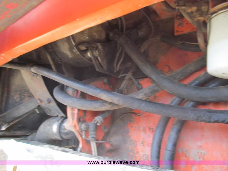 image for item I7216 Allis Chalmers 8070 MFWD tractor