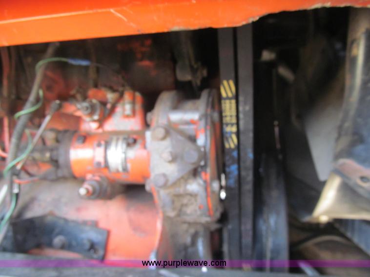 image for item I7216 Allis Chalmers 8070 MFWD tractor