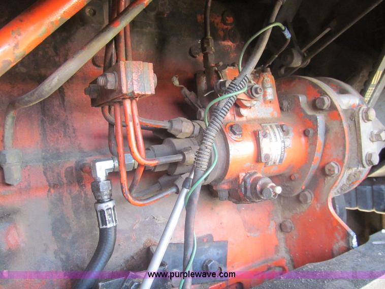 image for item I7216 Allis Chalmers 8070 MFWD tractor