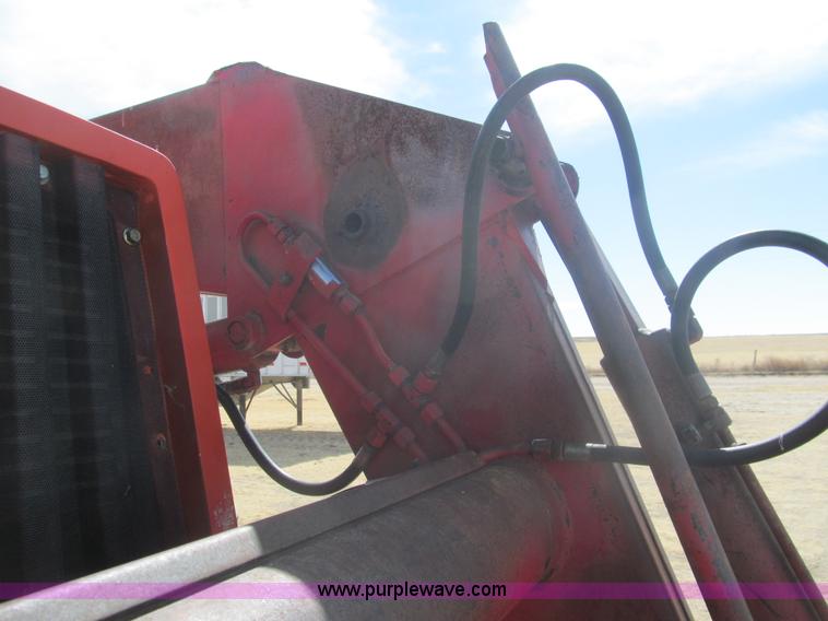 image for item I7216 Allis Chalmers 8070 MFWD tractor