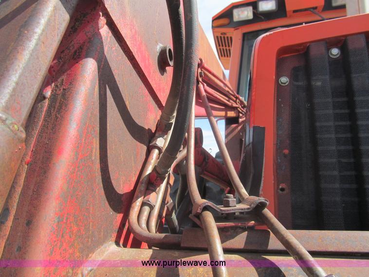 image for item I7216 Allis Chalmers 8070 MFWD tractor