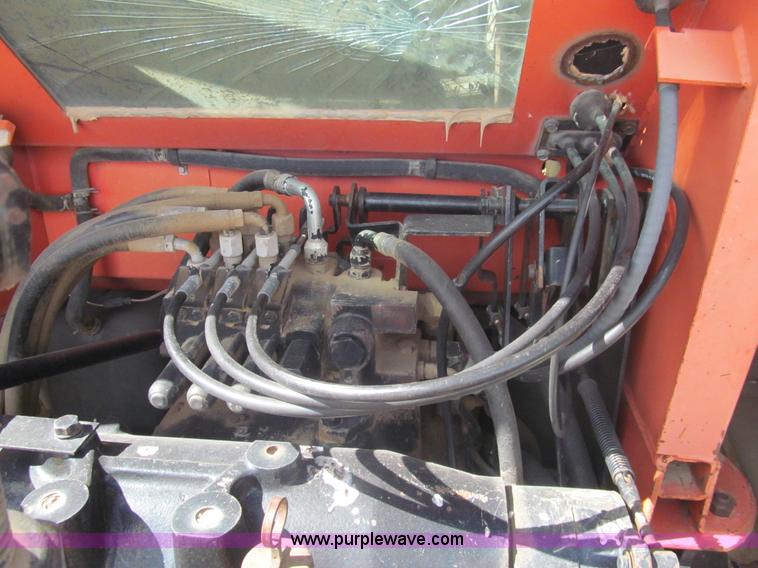image for item I7216 Allis Chalmers 8070 MFWD tractor
