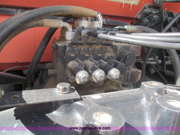 image for item I7216 Allis Chalmers 8070 MFWD tractor