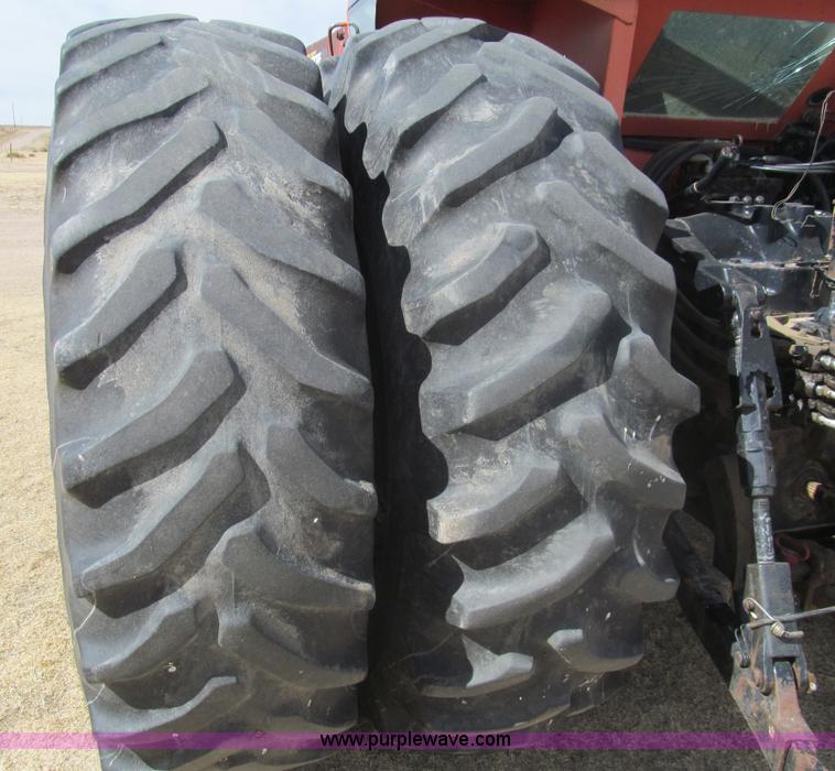 image for item I7216 Allis Chalmers 8070 MFWD tractor