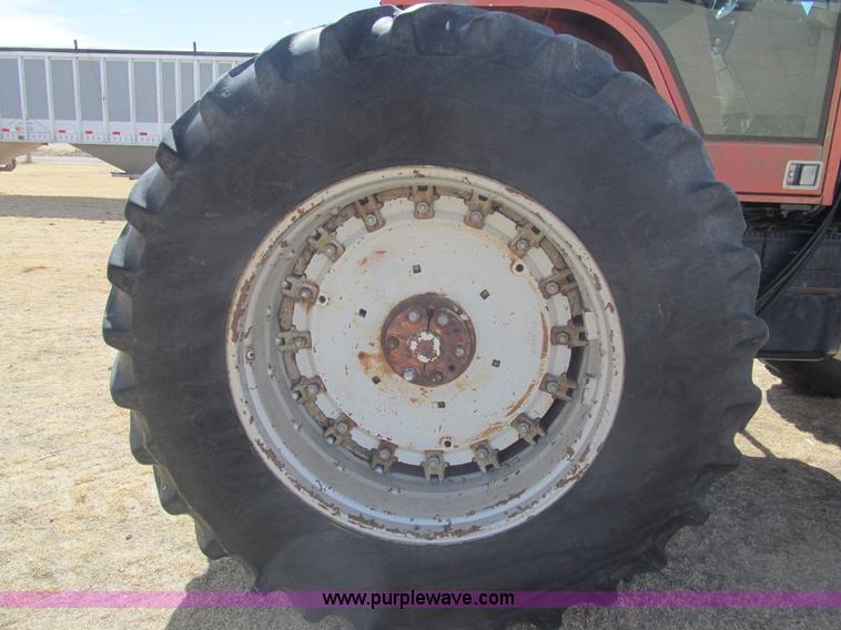 image for item I7216 Allis Chalmers 8070 MFWD tractor