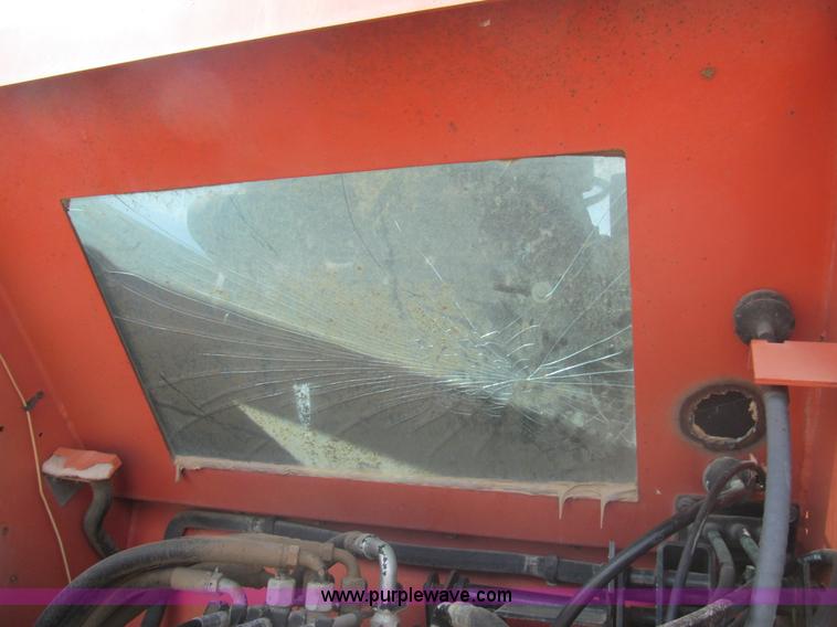 image for item I7216 Allis Chalmers 8070 MFWD tractor