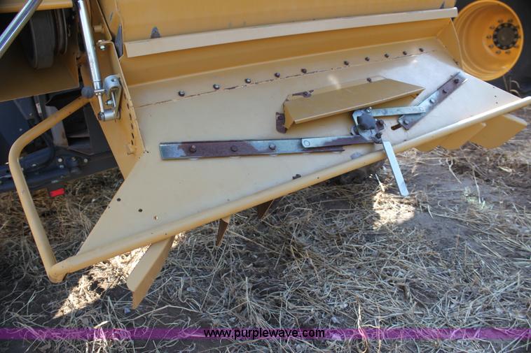 image for item I7485 2001 Lexion 470 combine