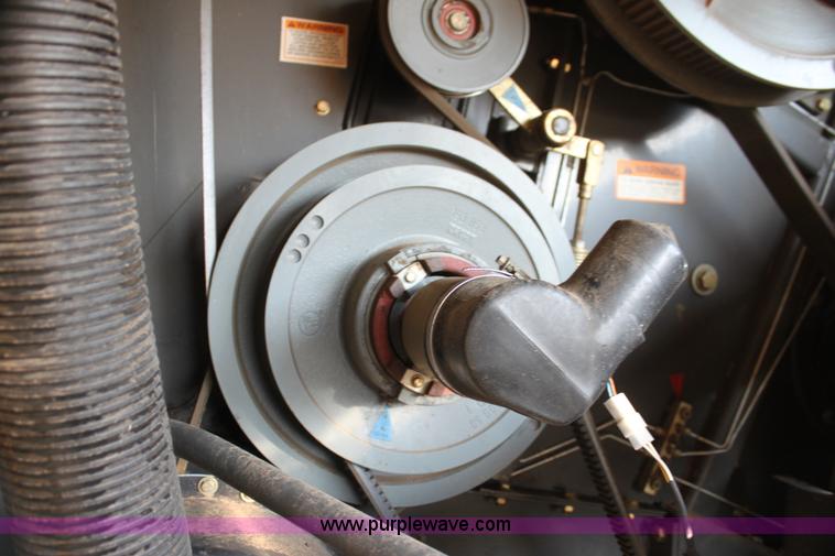 image for item I7485 2001 Lexion 470 combine