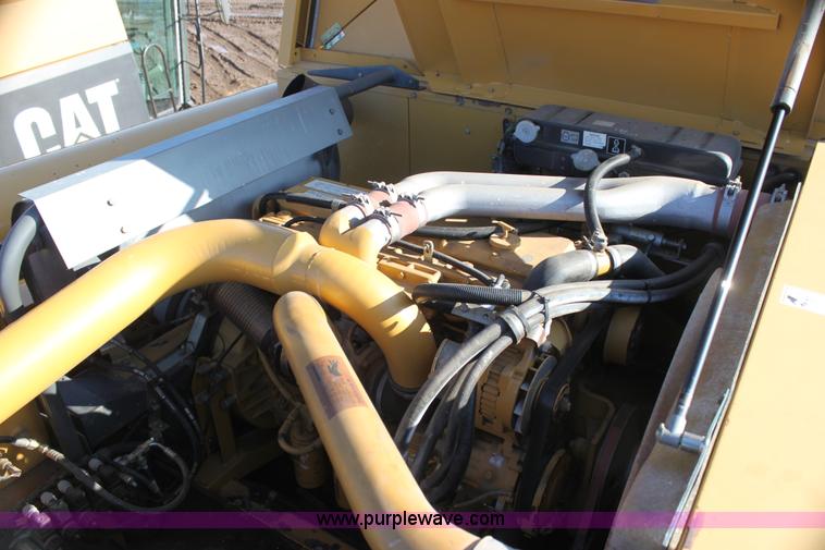 image for item I7485 2001 Lexion 470 combine