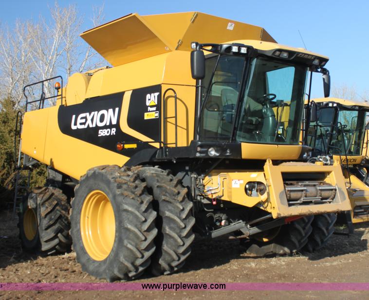 image for item I7486 2010 Lexion 580R Claas combine