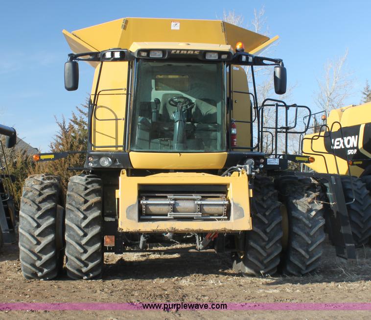 image for item I7486 2010 Lexion 580R Claas combine