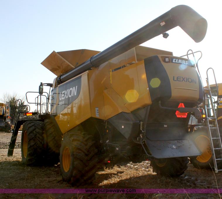 image for item I7486 2010 Lexion 580R Claas combine