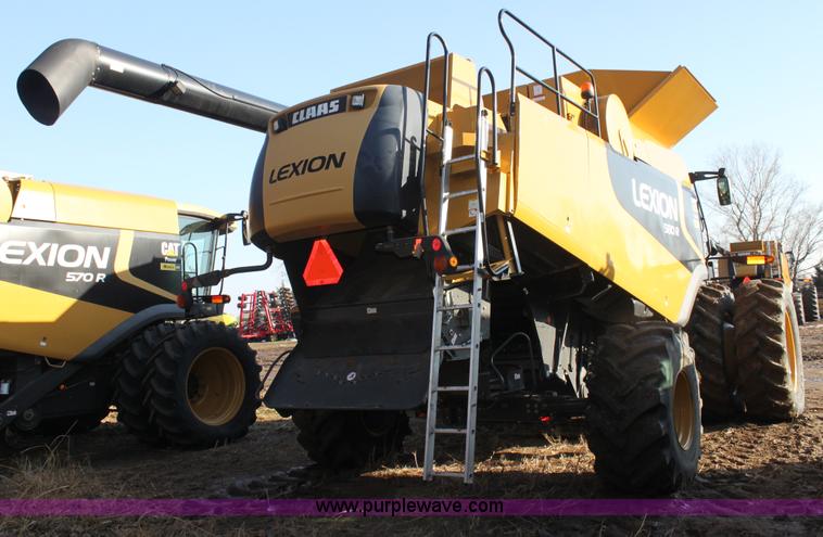 image for item I7486 2010 Lexion 580R Claas combine