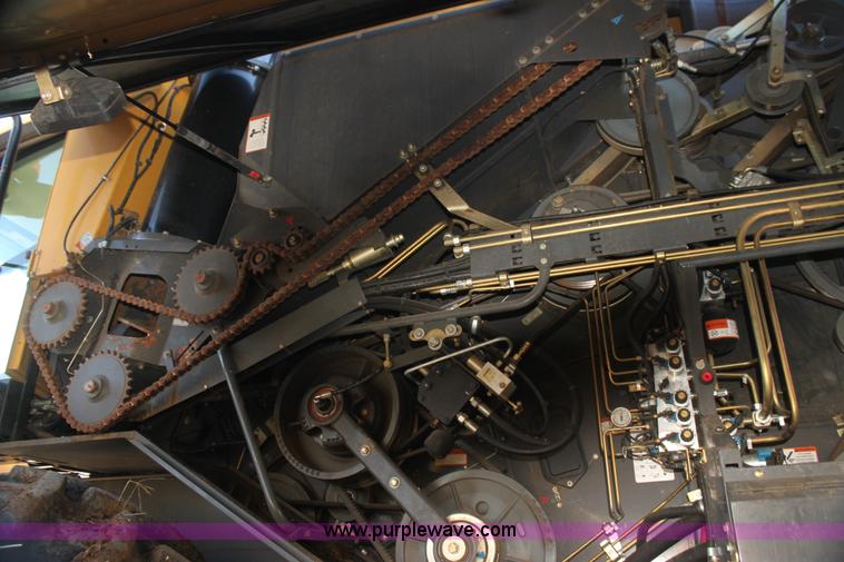 image for item I7486 2010 Lexion 580R Claas combine