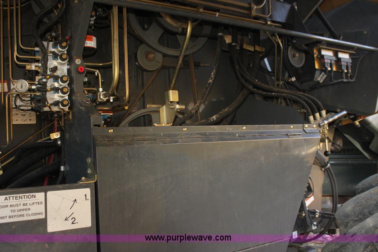 image for item I7486 2010 Lexion 580R Claas combine