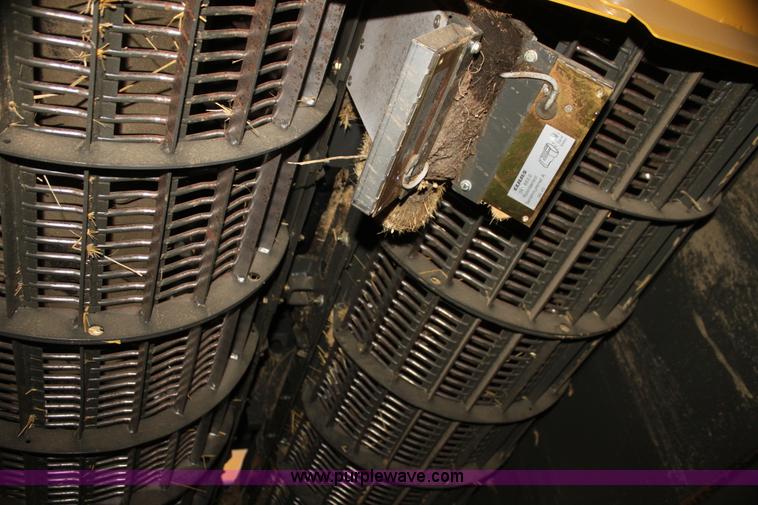 image for item I7486 2010 Lexion 580R Claas combine