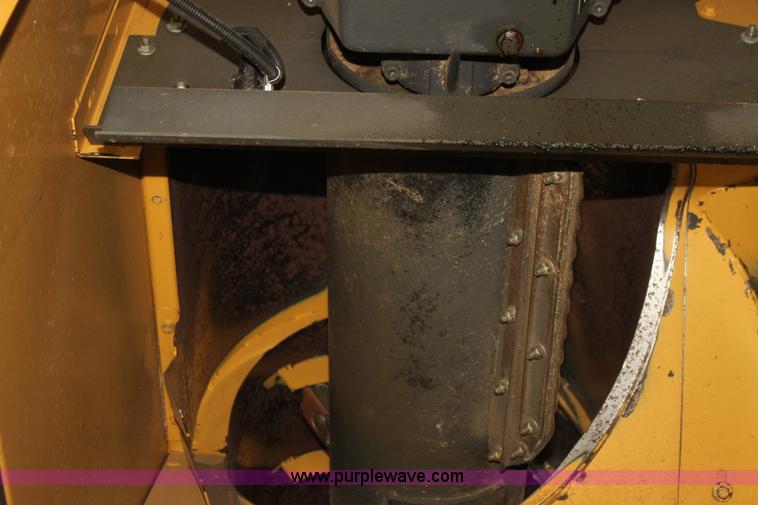 image for item I7486 2010 Lexion 580R Claas combine