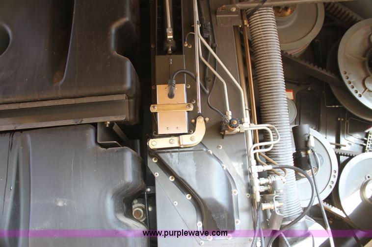 image for item I7486 2010 Lexion 580R Claas combine