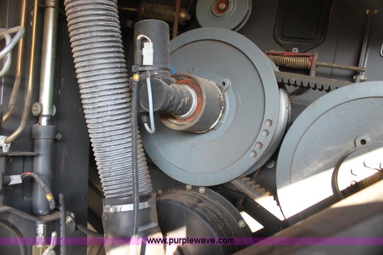 image for item I7486 2010 Lexion 580R Claas combine