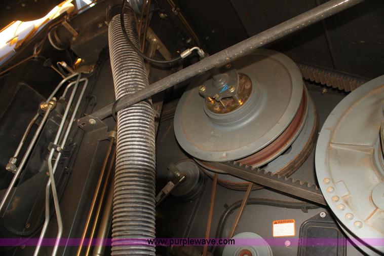 image for item I7486 2010 Lexion 580R Claas combine