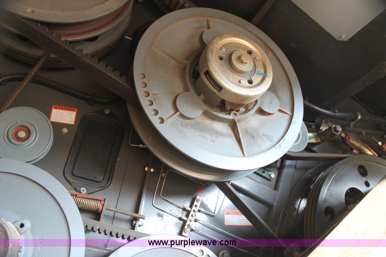 image for item I7486 2010 Lexion 580R Claas combine