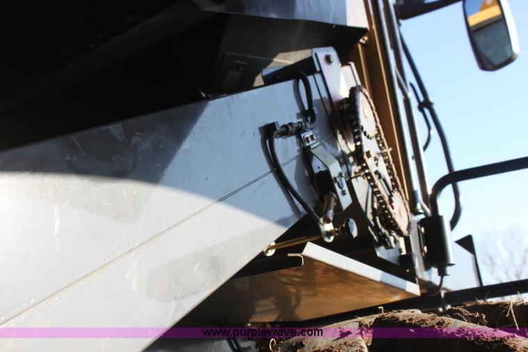 image for item I7486 2010 Lexion 580R Claas combine